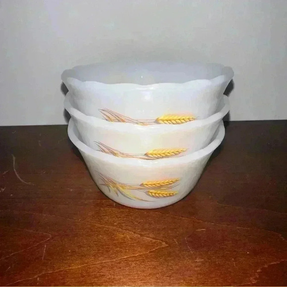 Vintage Fire King Oven Ware Wheat Custard Cups - Set Of 3 - Picture 10 of 10